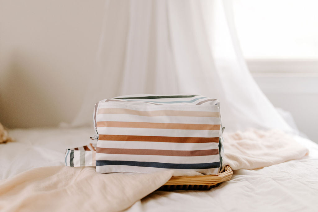 Beach Bum | Salem Reversible Water Resistant Diaper Pod / Travel Cube