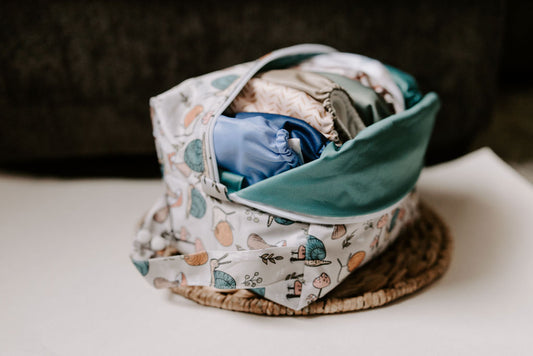 Beckham | Whitmer Reversible Water Resistant Diaper Pod / Travel Cube