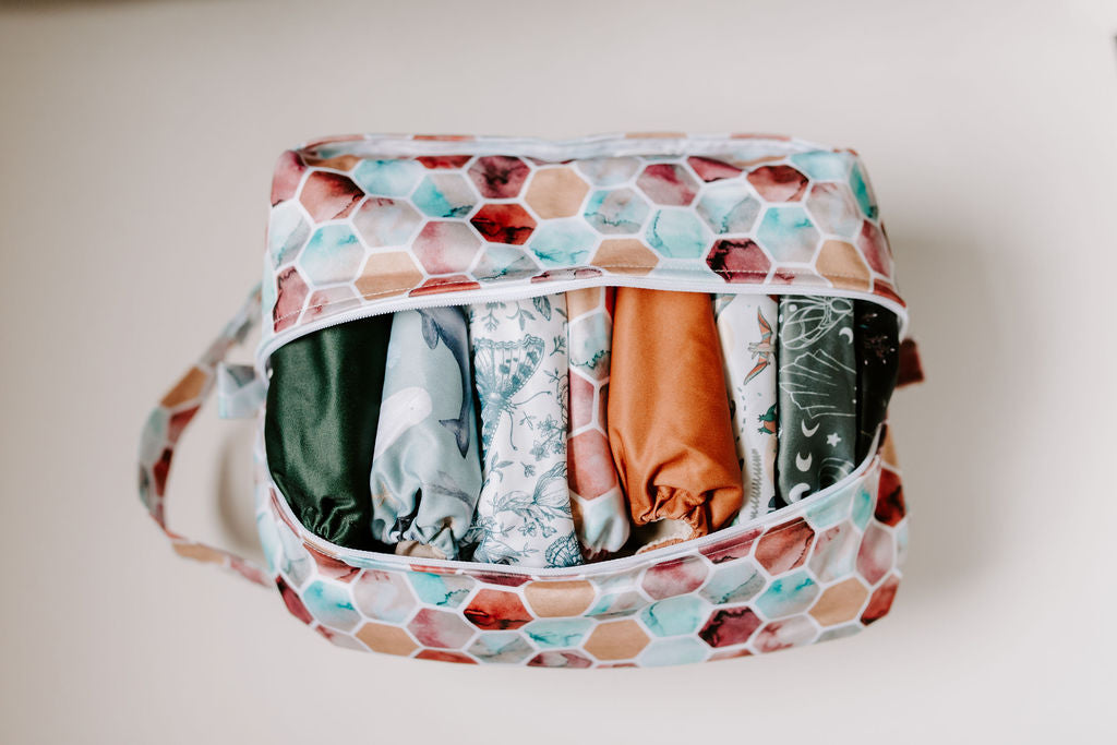 Honeycomb Water Resistant Diaper Pod / Travel Cube