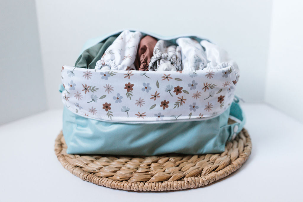 Pansy | Ice Blue Water Resistant Diaper Pod / Travel Cube