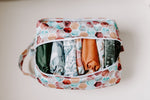 Load image into Gallery viewer, Honeycomb Water Resistant Diaper Pod / Travel Cube
